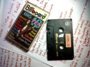 Kaset Pertama Yang Menggugah Gairah