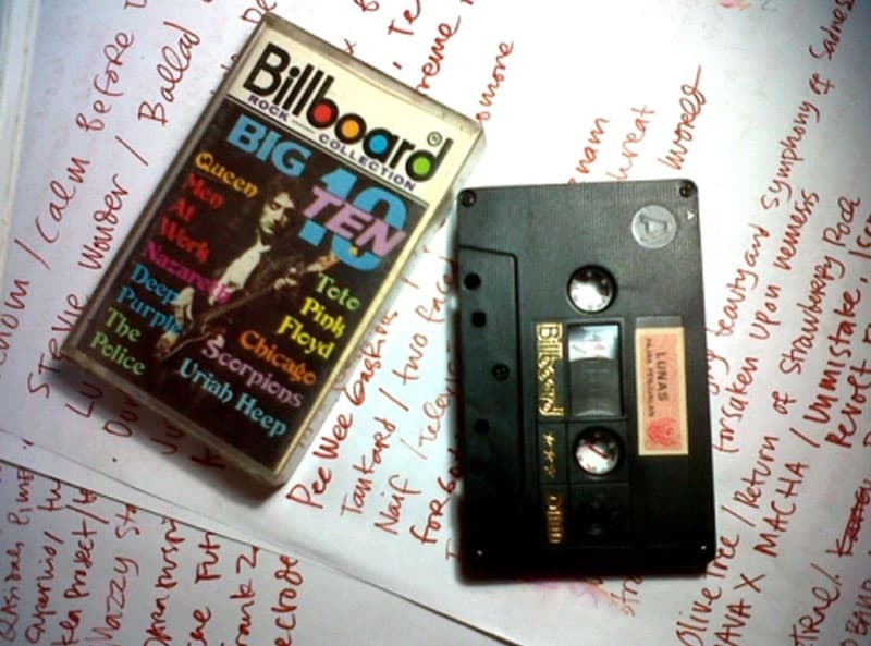 Kaset Pertama Yang Menggugah Gairah