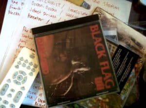 Playlist 14 Januari : Black Flag / Damaged. CD yang di barter dengan lukisan di tahun 1998