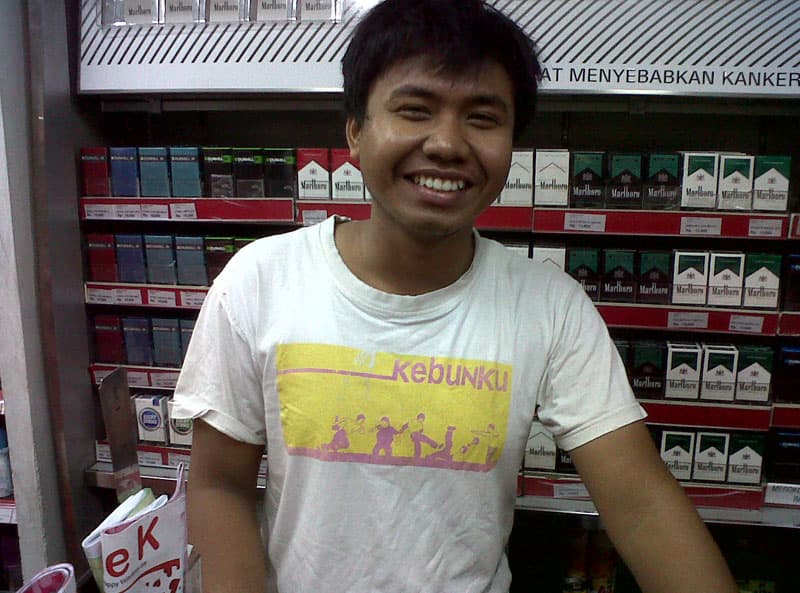 Pegawai Circle K berkaos KEBUNKU
