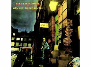 Persamaan antara David Bowie, G.B.H, dan A.M.Q.A